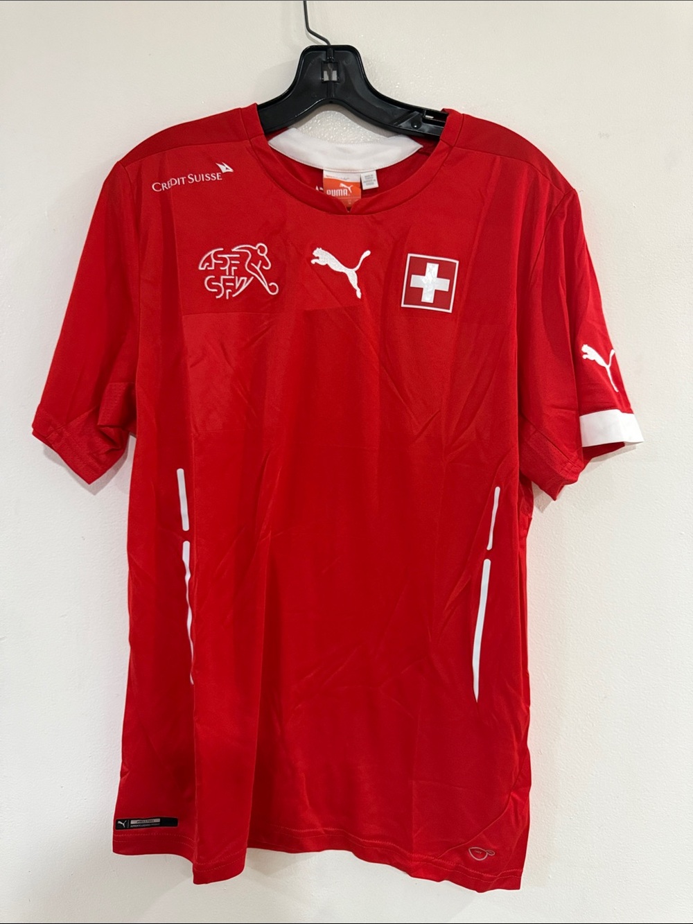 Auth Puma Red Swiss National Team Football Jersey with White Accents